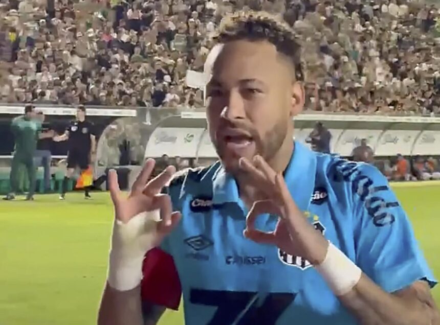 neymar-brilha,-marca-hat-trick-e-garante-vitoria-crucial-do-santos-na-luta-contra-o-z4