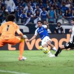 corinthians-surpreende-o-cruzeiro-no-mineirao-e-conquista-vantagem-na-copa-do-brasil