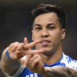 cruzeiro-bate-o-pe-e-recusa-proposta-milionaria-do-flamengo-por-kaio-jorge