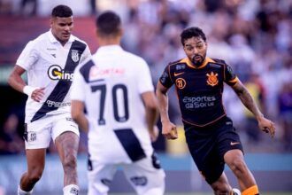 corinthians-inicia-paulistao-com-goleada-na-neo-quimica-arena