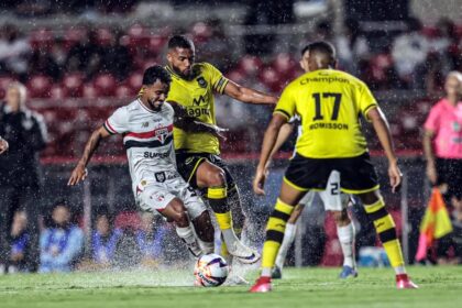 sao-paulo-supera-turbulencia-com-vitoria-suada-no-morumbis