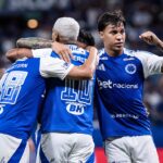cruzeiro-goleia-uberlandia-por-5-a-0-e-assume-a-lideranca-do-grupo-b-no-mineirao