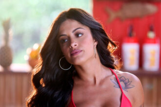 bbb-26:-tchau,-verao!-apos-virar-aline-campos,-aline-riscado-deixa-propaganda-de-cerveja