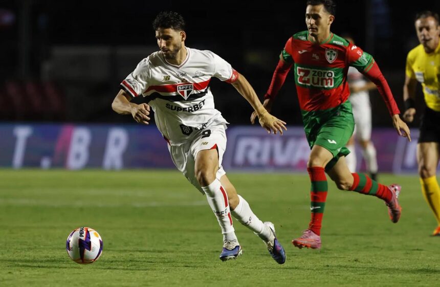 sao-paulo-perde-para-a-portuguesa-em-noite-de-tumulto-e-deixa-o-campo-sob-vaias