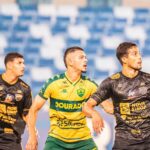 sport-sinop-surpreende-e-vence-cuiaba-por-1-a-0-no-campeonato-mato-grossense