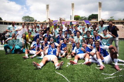 cruzeiro-conquista-o-bicampeonato-da-copinha-em-decisao-eletrizante-contra-o-sao-paulo