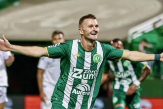 chapecoense-vence-o-santos-na-estreia-no-brasileirao