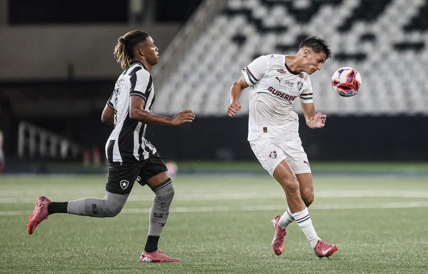 fluminense-vence-botafogo-e-garante-vaga-nas-quartas-do-carioca