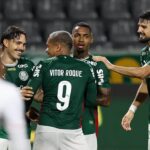 palmeiras-goleia-o-vitoria-por-5-a-1-no-brasileirao