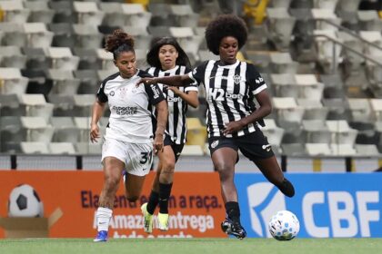 corinthians-inicia-brasileirao-feminino-com-vitoria-suada-sobre-o-atletico-mg
