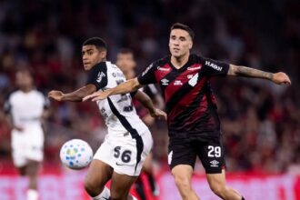 corinthians-supera-pressao-do-athletico-e-garante-vaga-no-g5-do-brasileirao