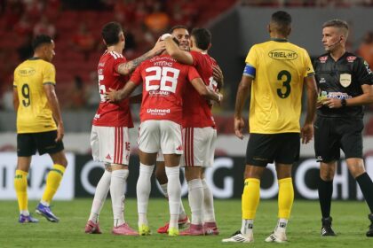 internacional-goleia-o-ypiranga-e-garante-vaga-na-final-do-gauchao