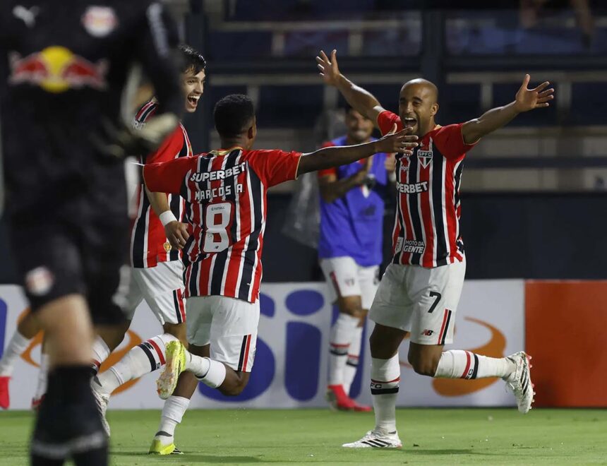 sao-paulo-despacha-bragantino-e-avanca-as-semifinais-do-paulistao 