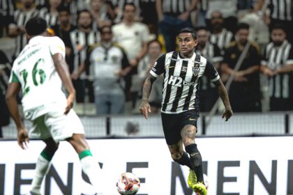america-mg-arranca-empate-nos-acrescimos-contra-o-atletico-mg