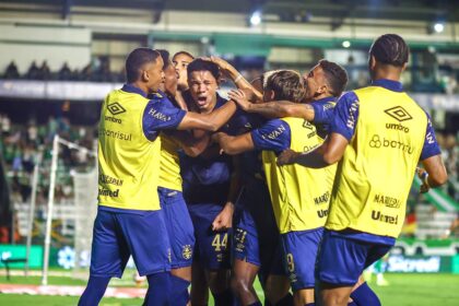 gremio-vence-juventude-nos-penaltis-e-garante-vaga-na-final-do-gauchao