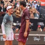 joao-fonseca-e-marcelo-melo-conquista-titulo-de-duplas-no-rio-open 