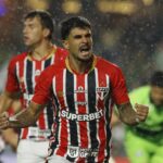 sao-paulo-vence-o-coritiba-com-time-reserva-no-brasileirao