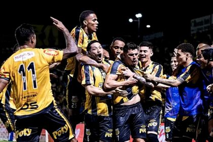 novorizontino-elimina-corinthians-e-avanca-a-final-do-paulistao