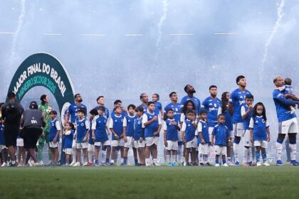 cruzeiro-conquista-campeonato-mineiro-apos-sete-anos-em-final-eletrizante-contra-o-atletico-mg