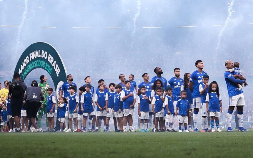 cruzeiro-conquista-campeonato-mineiro-apos-sete-anos-em-final-eletrizante-contra-o-atletico-mg