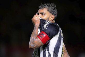 gabigol-brilha-e-santos-conquista-empate-dramatico-contra-o-mirassol