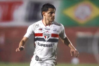 sao-paulo-vence-chapecoense-e-e-novo-lider-do-brasileirao