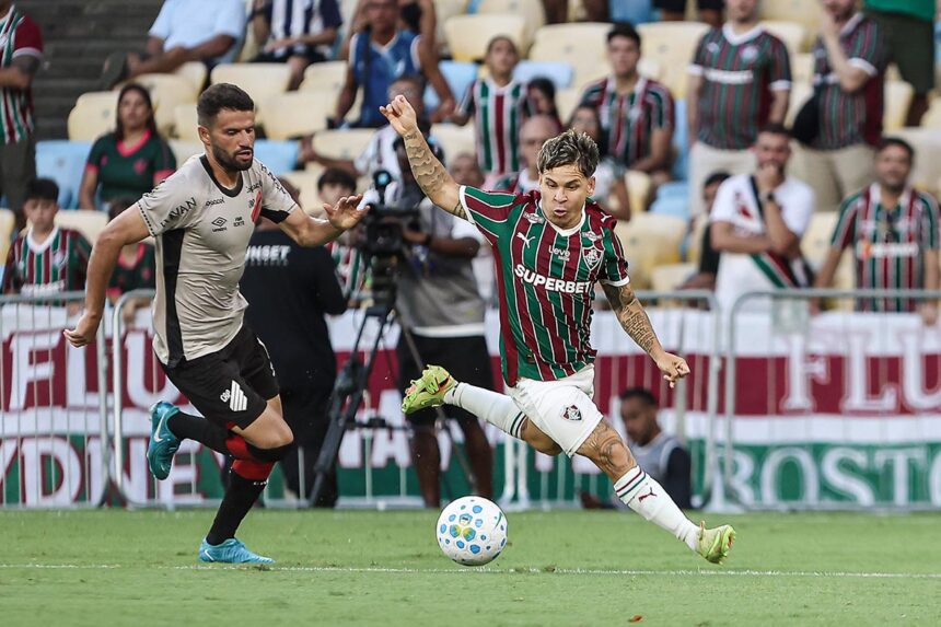 fluminense-vence-athletico-pr-no-maracana-e-assume-a-vice-lideranca-provisoria-do-brasileirao